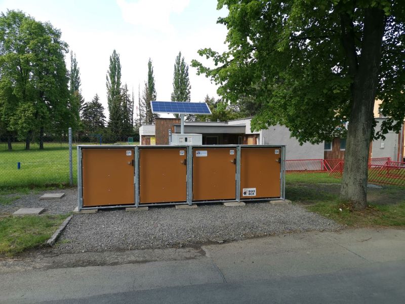 Bike Box - Krnov, swimming pool