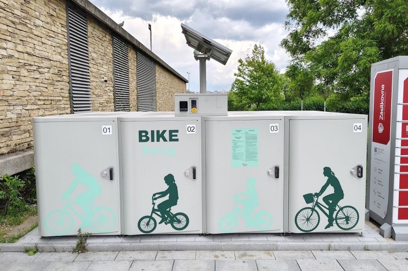 Bike Box - Prague, shopping center Westfield