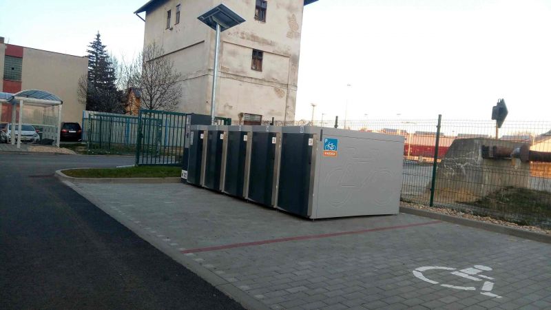 Bike Box - Veselí nad Moravou, Přestupní terminál